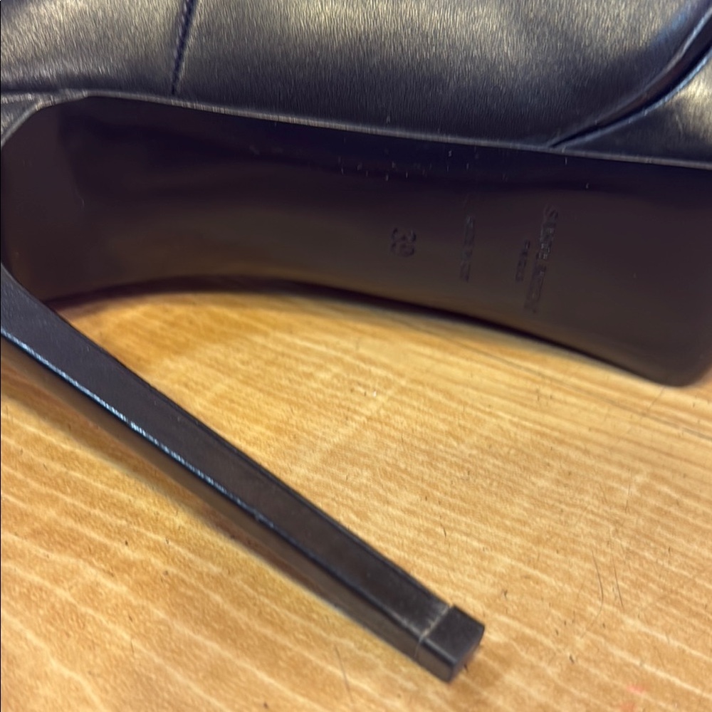 Saint Laurent Black Women's Heels - Picture 13 of 16